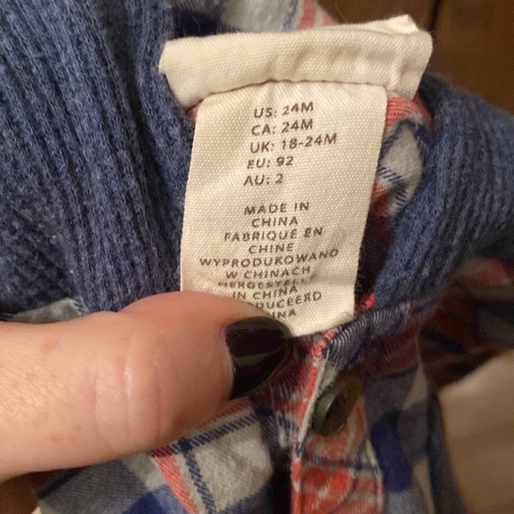 Toddler boy outfit size 24M - Picture 4 of 7